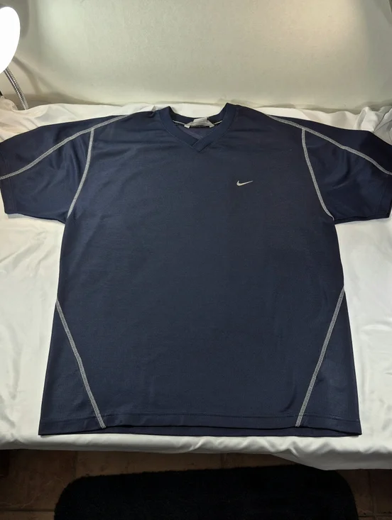 NWOT Nike Vintage Y2K Navy Blue Piping Center Swoosh V-Neck Performance Shirt L - Picture 5 of 9
